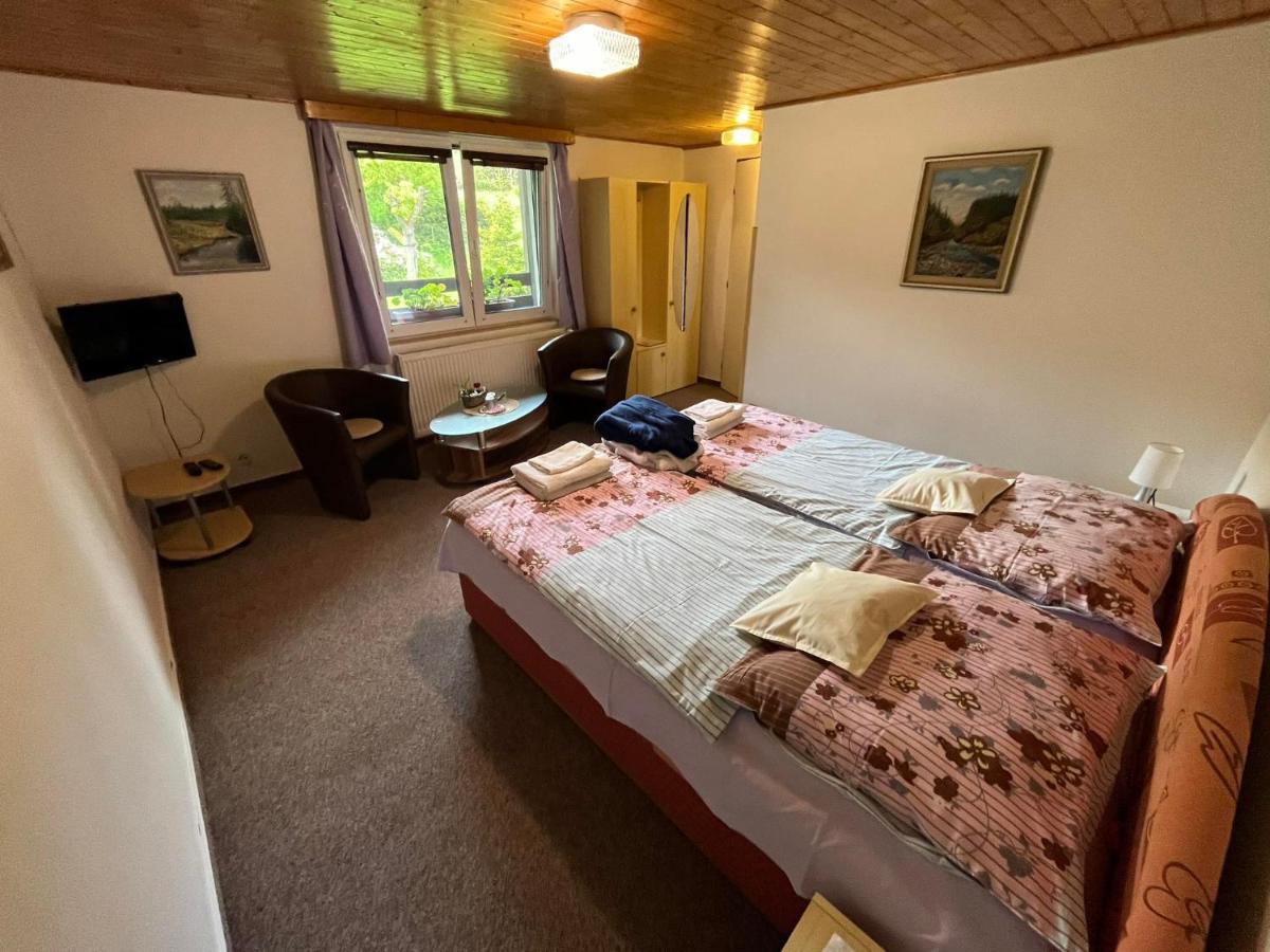 Relax Pension U Nosku Smrzovka Luaran gambar